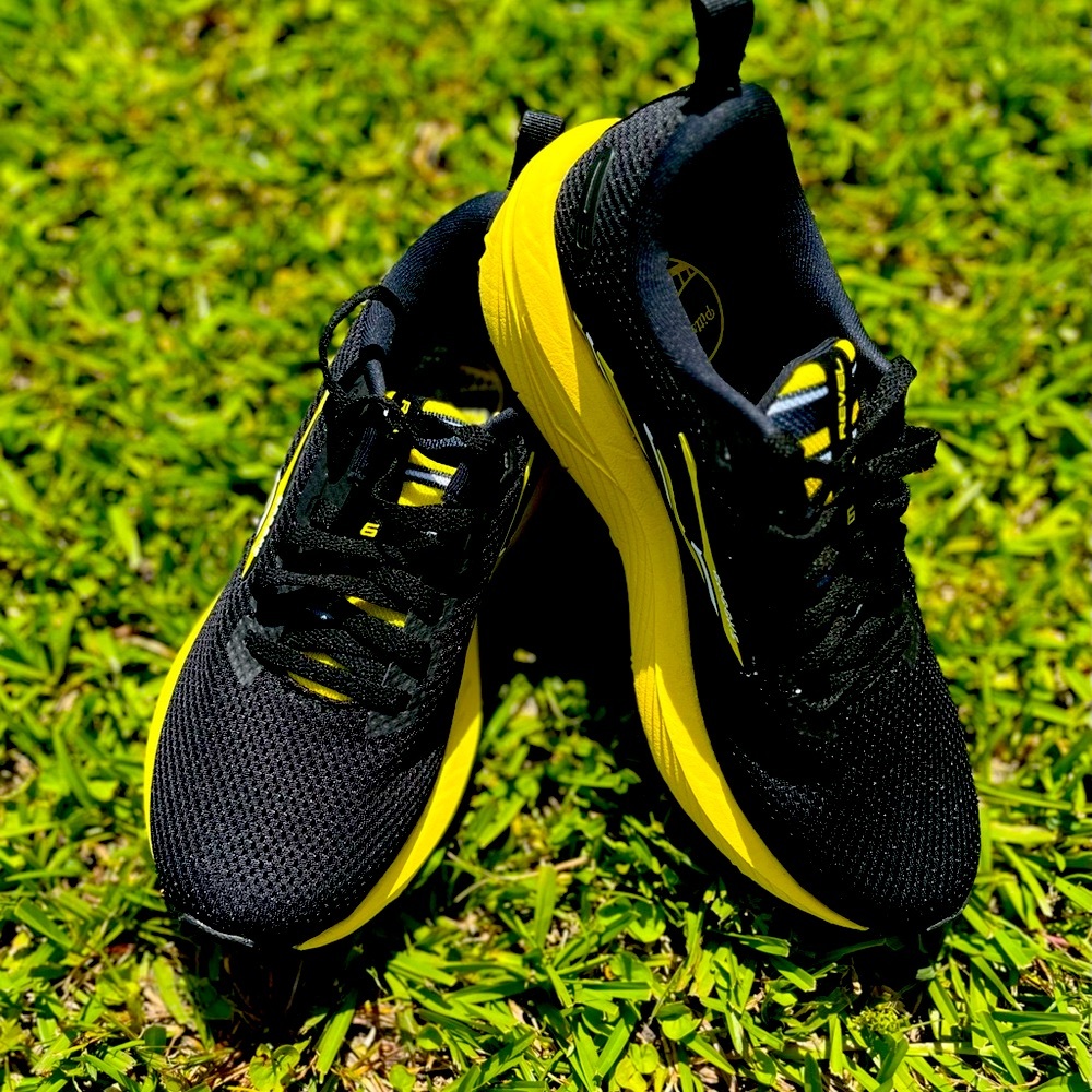 Brooks Women’s Revel 6 Shoes (Limited Edition)